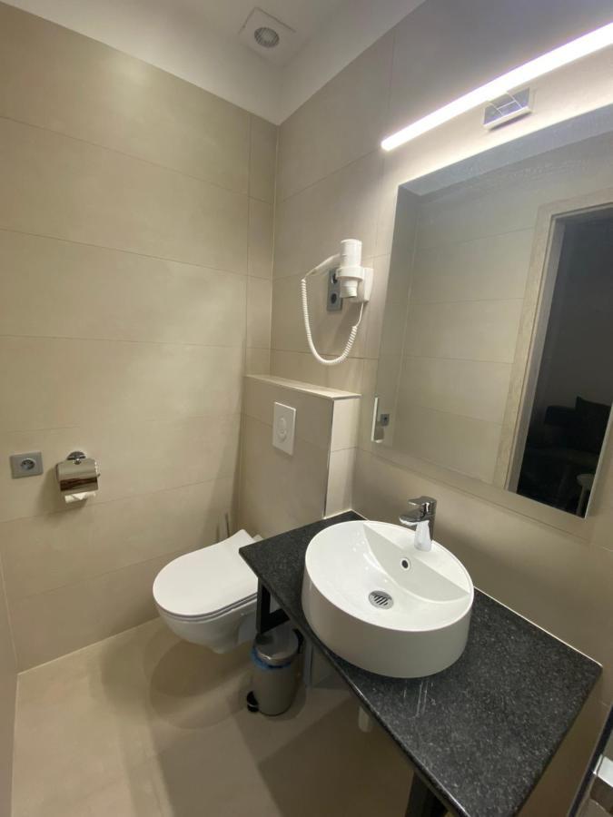 Peto Apartman เยอร์ ภายนอก รูปภาพ