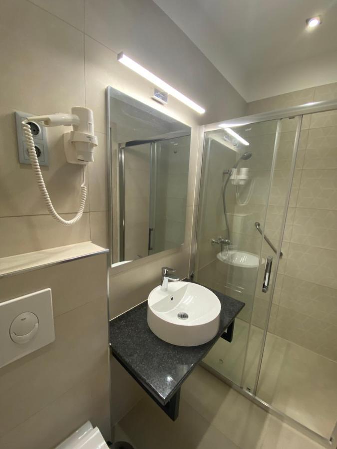 Peto Apartman เยอร์ ภายนอก รูปภาพ